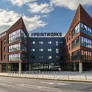 Zeni Apartment Exeter