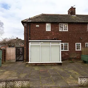 Holiday home 3br In The Heart Of Cheadle