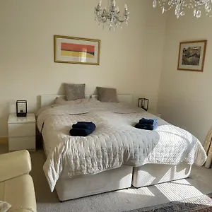  Apartment Comfy 1bd Retreat In The Heart Of